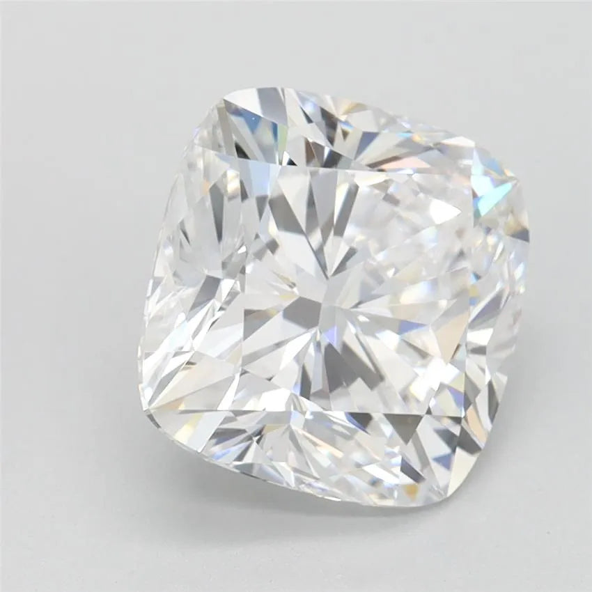 2.50ct Cushion modified Lab Grown Diamond (Colour D, Clarity VVS1, IGI Certified)