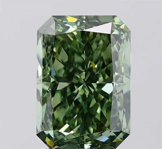 2.53ct Radiant Lab Grown Diamond (Colour Fancy Vivid Green, Clarity VS2, IGI Certified)