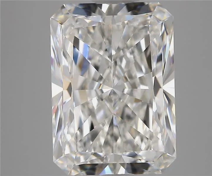 4.44ct Radiant Lab Grown Diamond (Colour E, Clarity IF, IGI Certified)