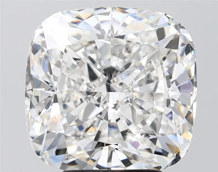 5.02ct Cushion modified Lab Grown Diamond (Colour E, Clarity VVS2, IGI Certified)