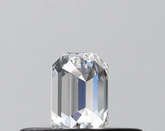 0.19ct Emerald Lab Grown Diamond (Colour D, Clarity VS1, IGI Certified)