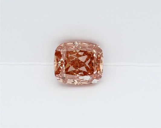 1.57ct Cushion modified Lab Grown Diamond (Colour Fancy Vivid Pink, Clarity VVS2, IGI Certified)