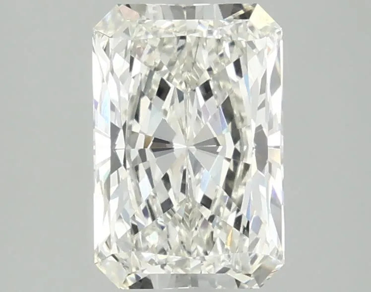 2.03ct Radiant Lab Grown Diamond (Colour G, Clarity VVS2, Cut EX, IGI Certified)