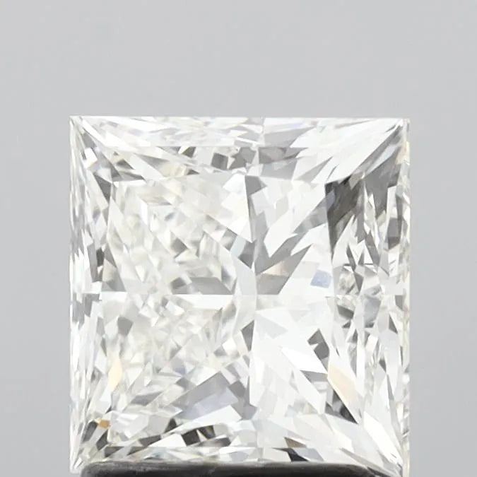 2.11ct Princess Lab Grown Diamond (Colour H, Clarity VVS2, IGI Certified)