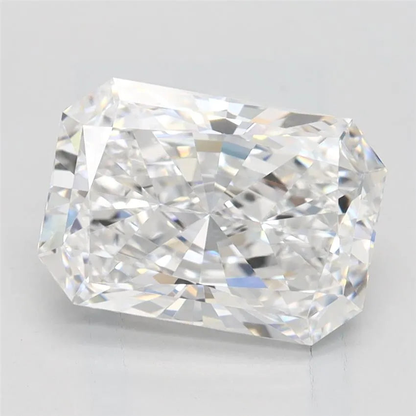 2.35ct Radiant Lab Grown Diamond (Colour D, Clarity IF, IGI Certified)