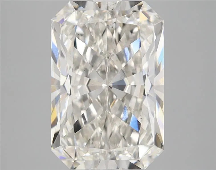2.59ct Radiant Lab Grown Diamond (Colour G, Clarity VS2, IGI Certified)