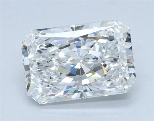 2.60ct Radiant Lab Grown Diamond (Colour E, Clarity VS2, IGI Certified)
