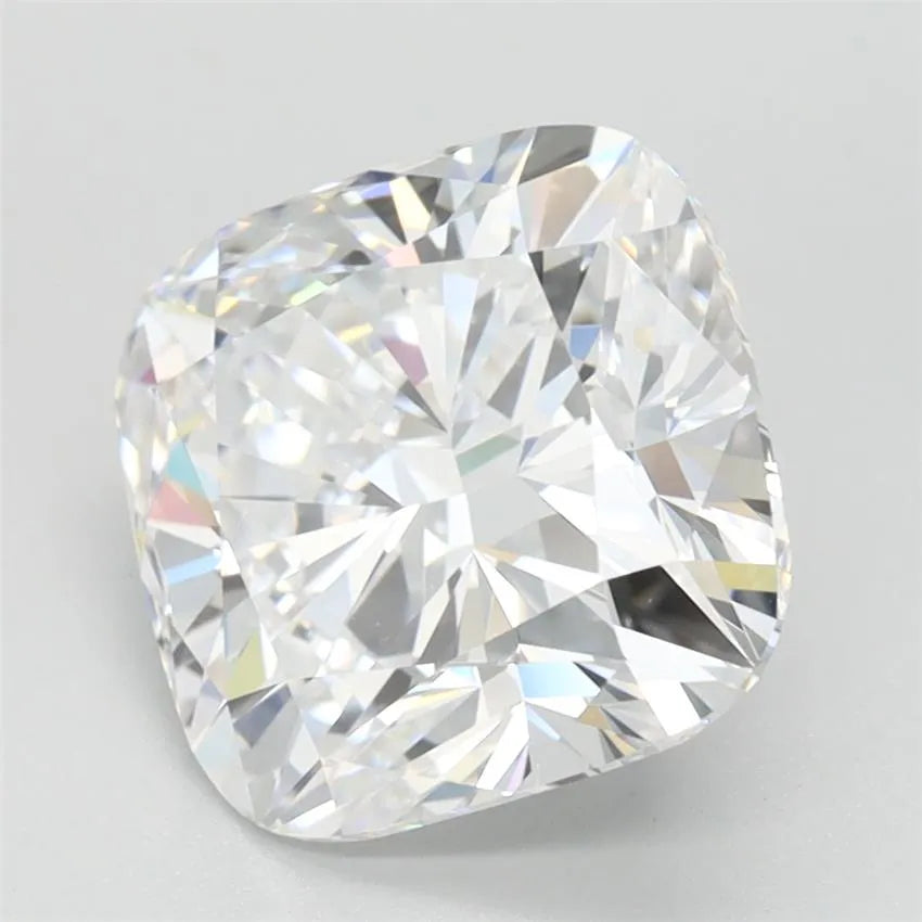2.72ct Cushion modified Lab Grown Diamond (Colour D, Clarity VVS1, IGI Certified)