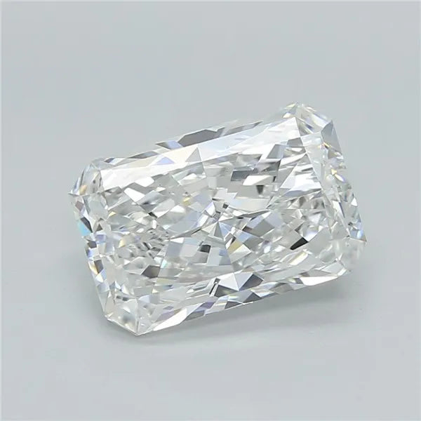2.75ct Radiant Lab Grown Diamond (Colour E, Clarity VS1, IGI Certified)