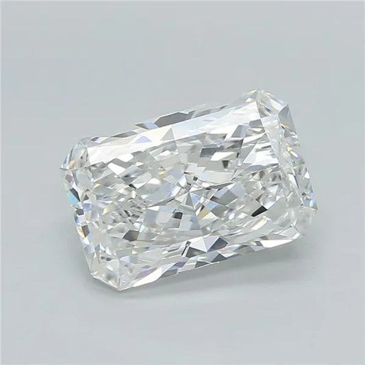 2.75ct Radiant Lab Grown Diamond (Colour E, Clarity VS1, IGI Certified)