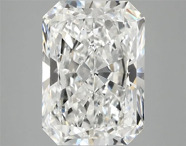 3.10ct Radiant Lab Grown Diamond (Colour E, Clarity VS2, IGI Certified)