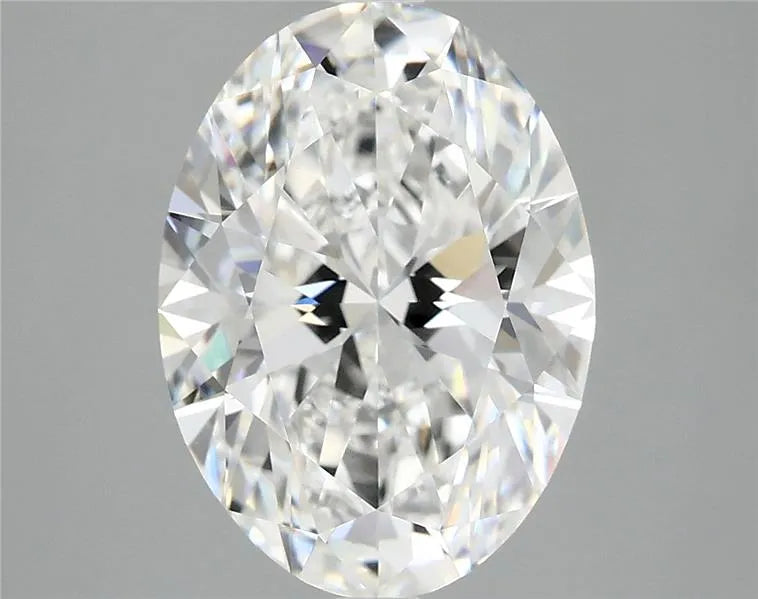 3.76ct Oval Lab Grown Diamond (Colour E, Clarity VVS2, IGI Certified)