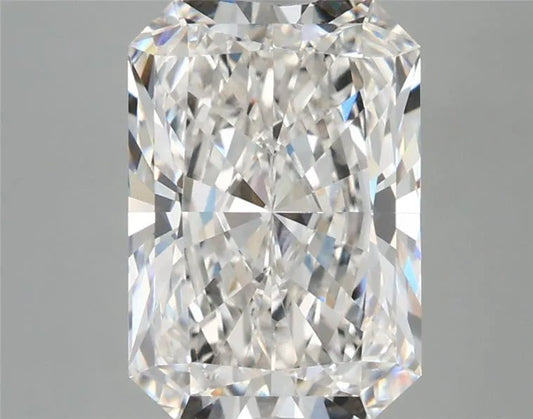 3.77ct Radiant Lab Grown Diamond (Colour F, Clarity VVS1, IGI Certified)
