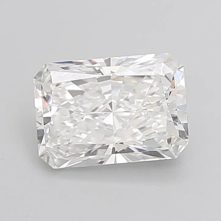 4.01ct Radiant Lab Grown Diamond (Colour E, Clarity VVS2, IGI Certified)