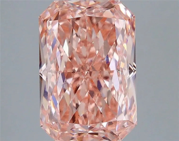 4.01ct Radiant Lab Grown Diamond (Colour Fancy Vivid Pink, Clarity VVS2, IGI Certified)