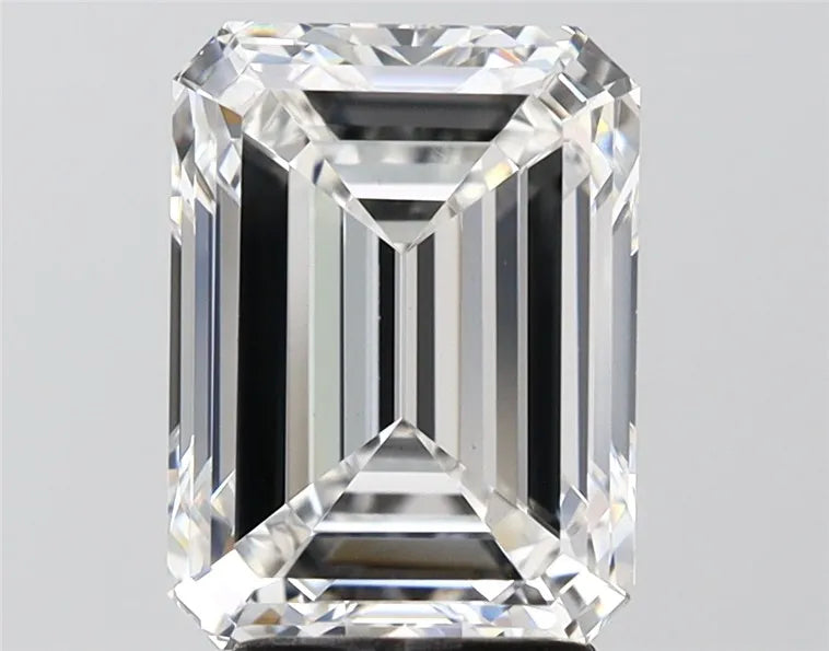 4.07ct Emerald Lab Grown Diamond (Colour E, Clarity VVS2, IGI Certified)