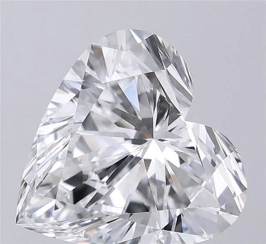 4.07ct Heart Lab Grown Diamond (Colour E, Clarity VVS2, IGI Certified)