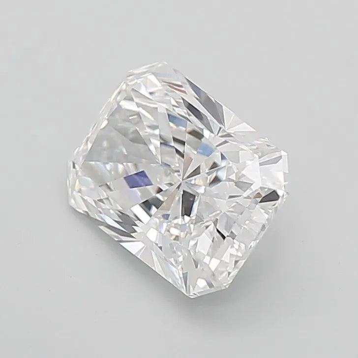 5.00ct Radiant Lab Grown Diamond (Colour E, Clarity VVS2, IGI Certified)