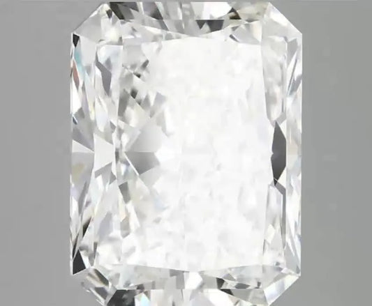 5.03ct Radiant Lab Grown Diamond (Colour E, Clarity VVS2, IGI Certified)