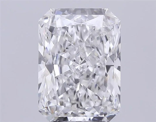 5.26ct Radiant Lab Grown Diamond (Colour E, Clarity VVS2, IGI Certified)