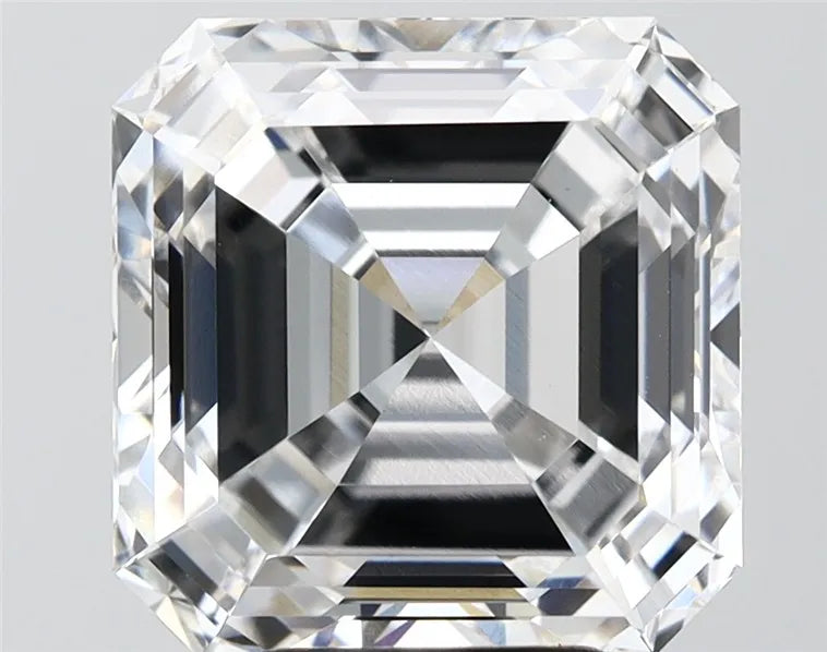 7.09ct Square emerald Lab Grown Diamond (Colour D, Clarity VVS2, IGI Certified)